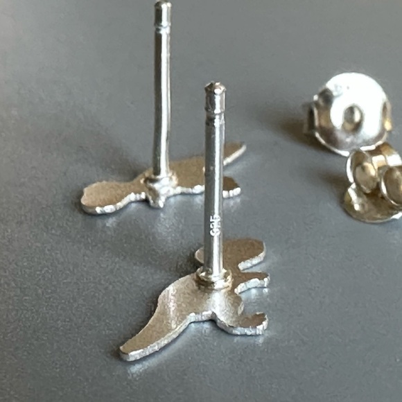 Sterling Silver Simple T Rex Dinosaur Stud Earrings - Picture 4 of 11